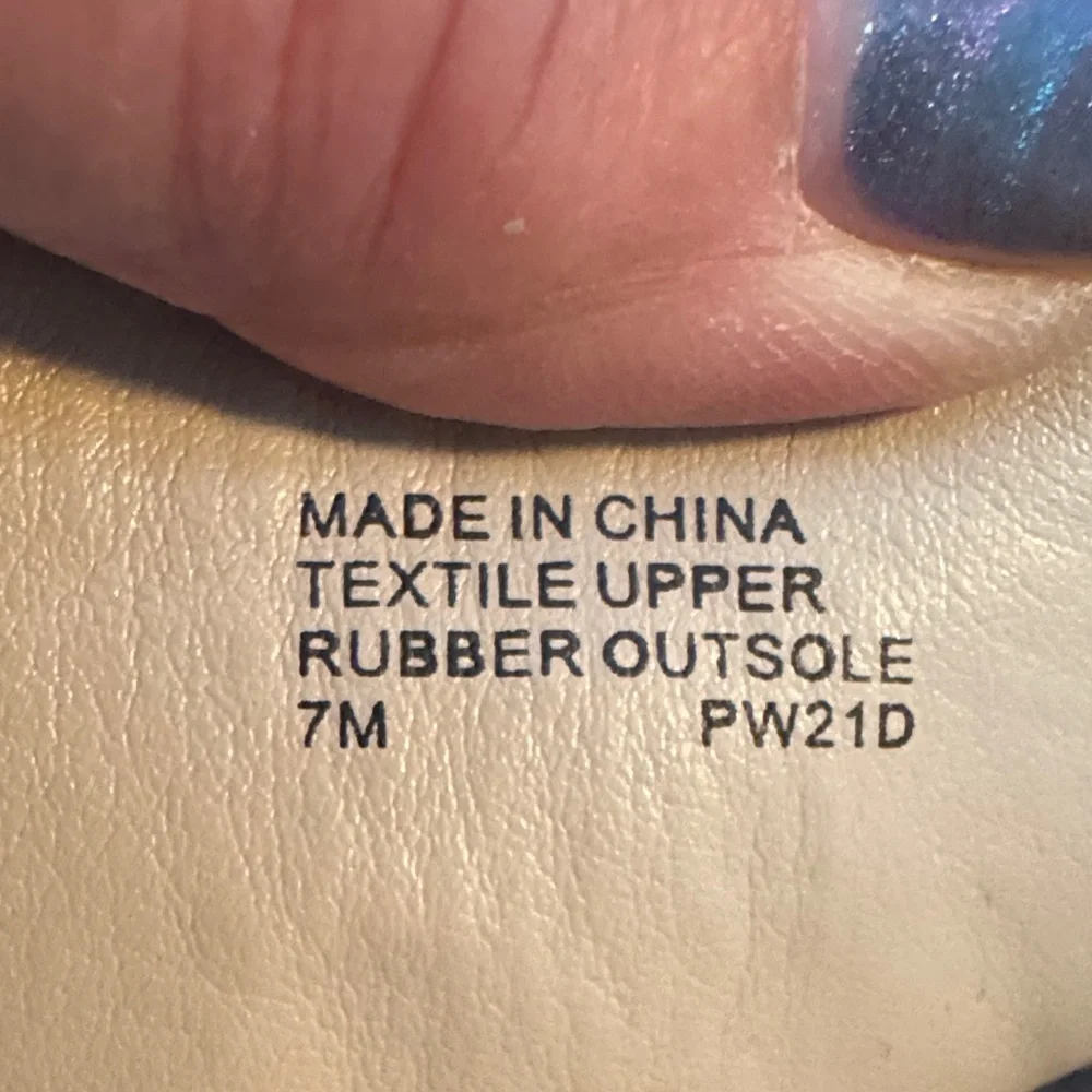 NWOT Michael Kors Tan Canvas Zipper/Lace Ankle Boots Combat Faux Suede Inside - Picture 13 of 14